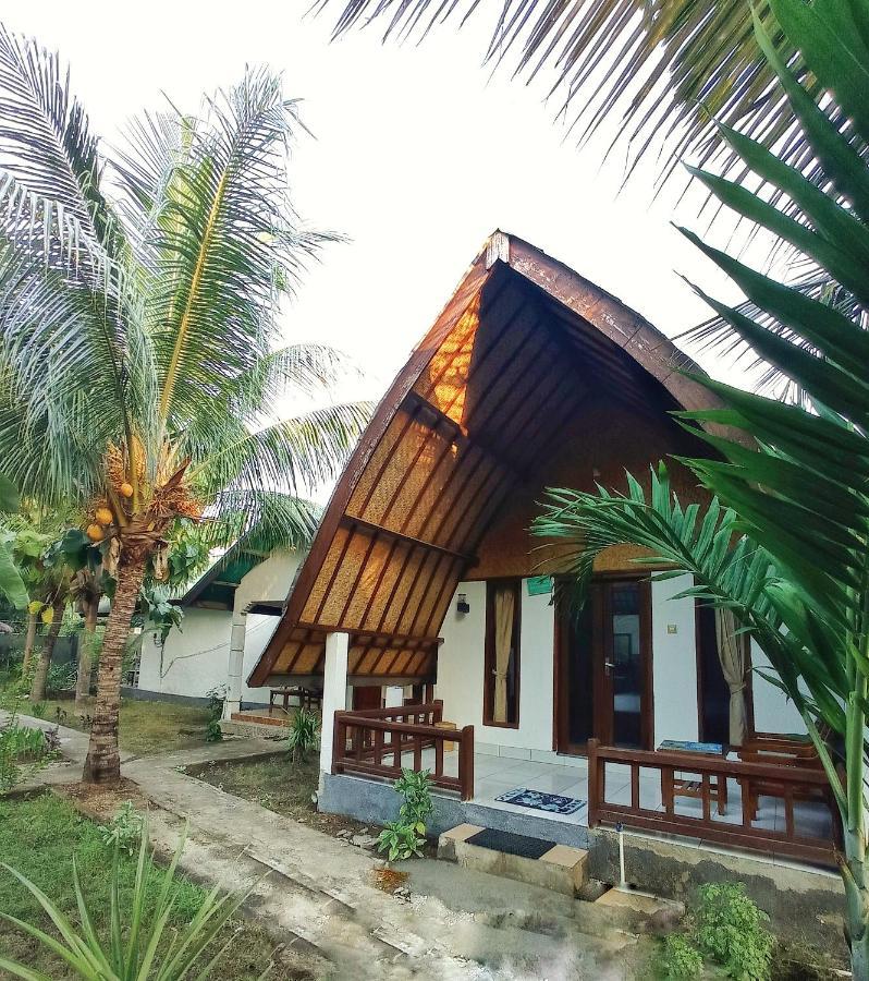 Follow The Rabbit Bungalow Gili Air Exterior photo